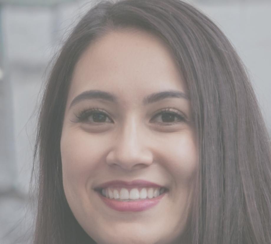 Carmen Vega, Consultora en Control Presupuestario